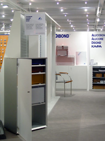 Kunden- u. Service Center 2005