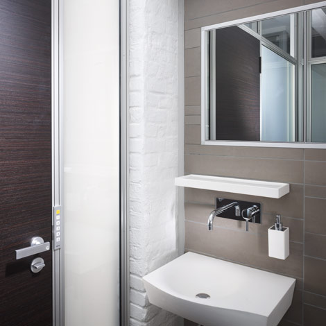 A.QUA.DRAT - Alumos Beta